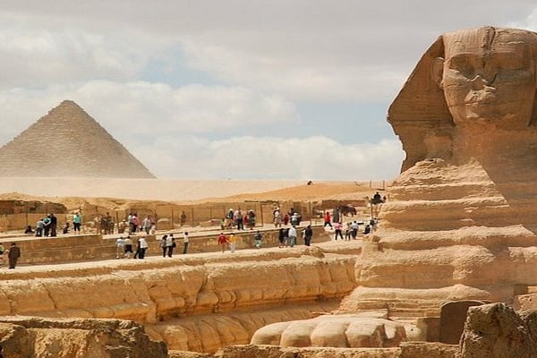 Hurghada: Cairo and Giza Pyramids Trip By Bus